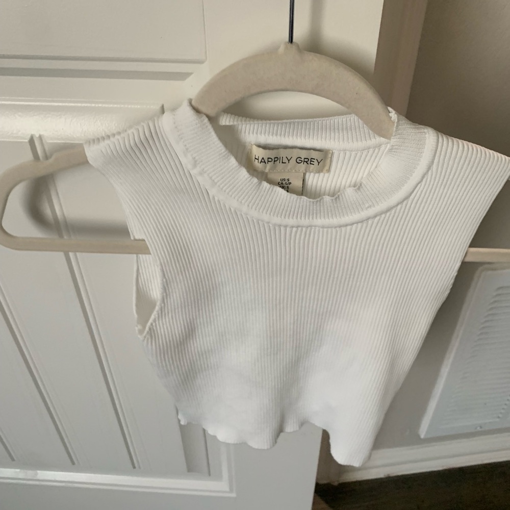 Happily grey white sweater tank